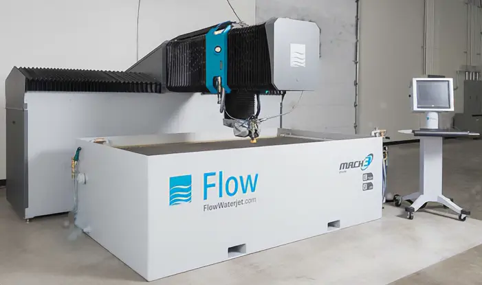 世界屈指の信頼を誇る<br >
Flow 社のウォータージェット