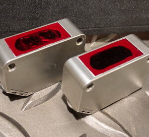 制御部品検証ウォータージェット切断